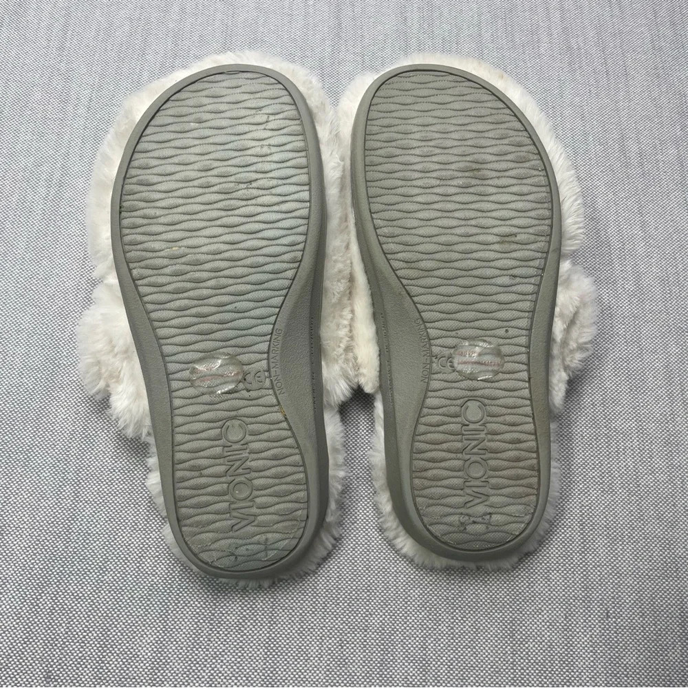 Vionic Indulge Gemma Plush Adjustable Mule Orthot… - image 8